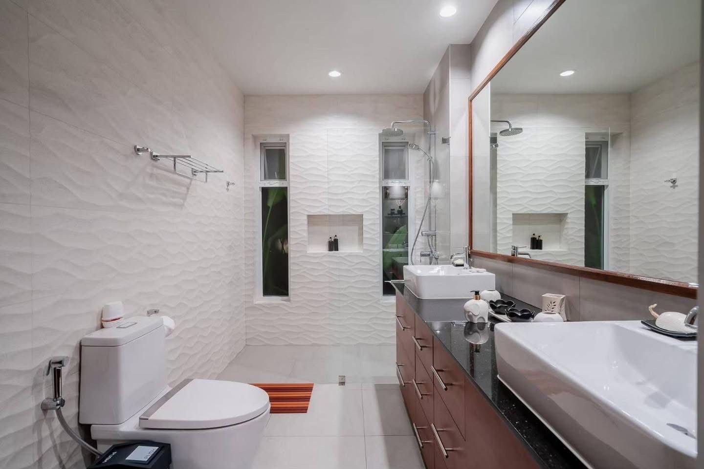 E630ADB1-68C4-4BB6-A64B-6F68AB1DE1EA