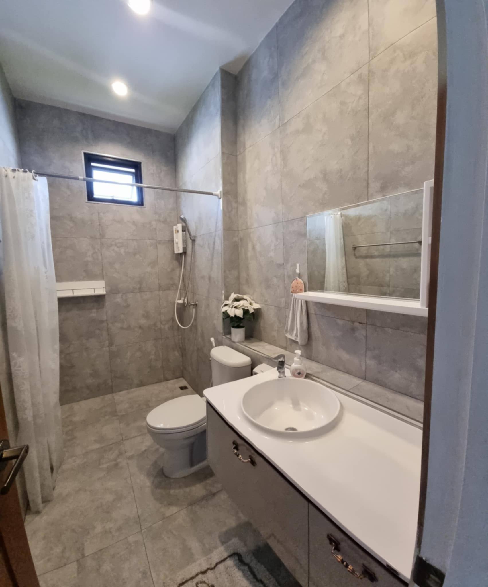 att.Jego_zhpWCp1xvnceH8dNHjVs38eDjasPw5MrE7OMdg 2