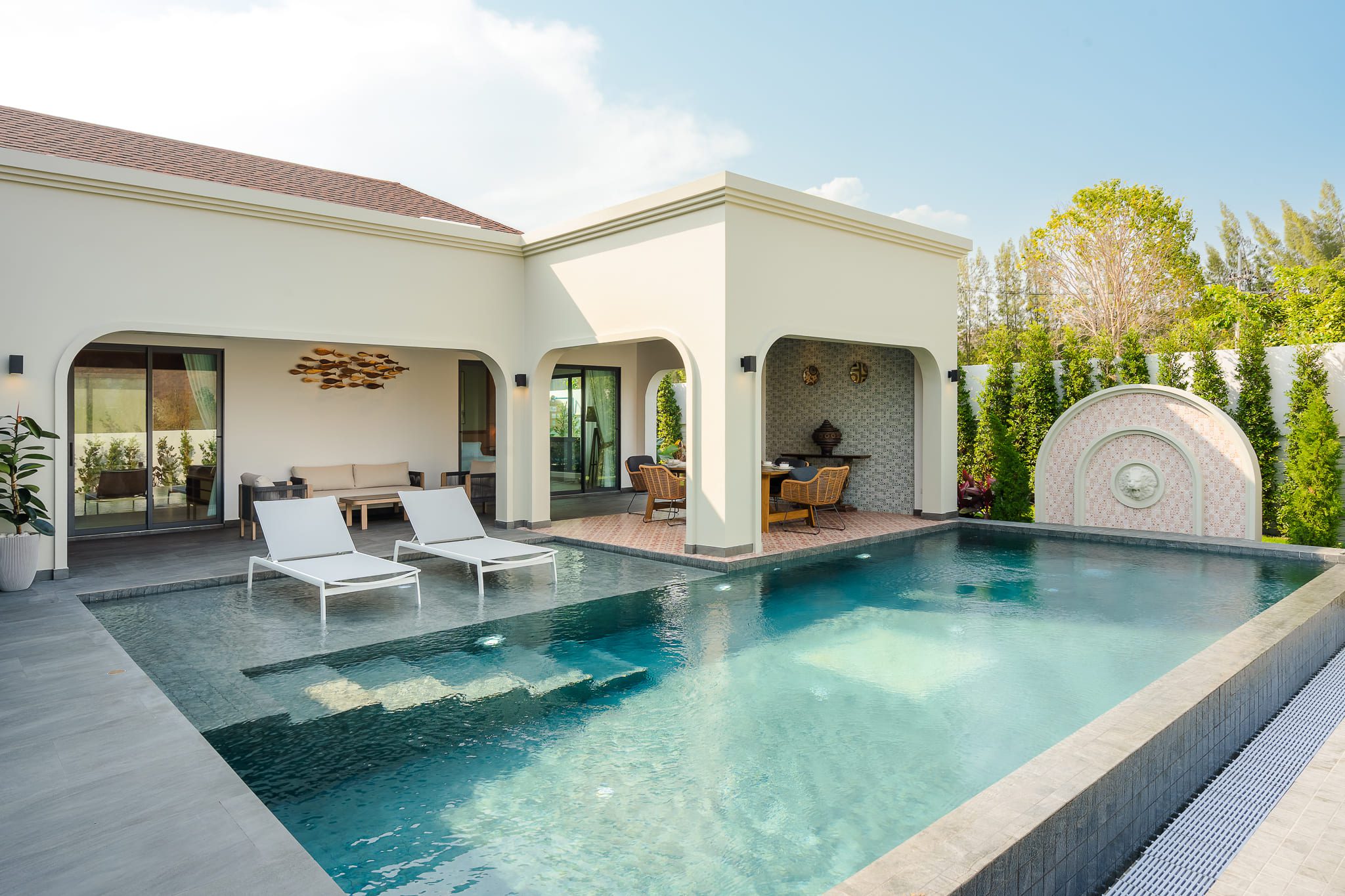 3 Bedroom 4 Bathroom Pool Villa in Hua Hin HH-114