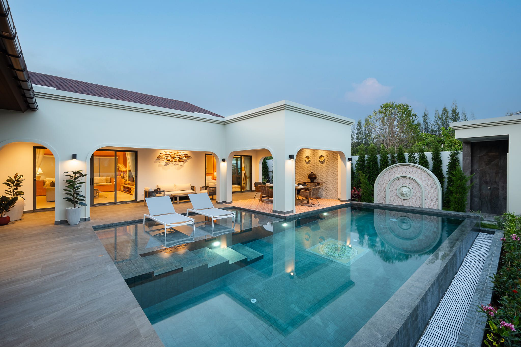 3 Bedroom 4 Bathroom Pool Villa in Hua Hin HH-114