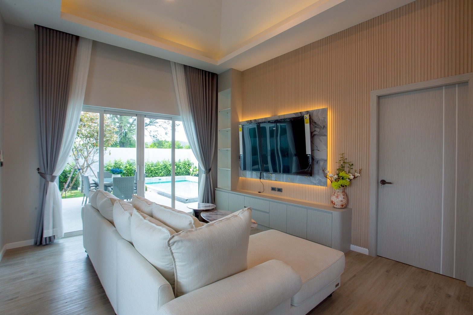 IMG_1681 3 Bedroom 3 Bathroom Pool Villa in Hua Hin HH-112