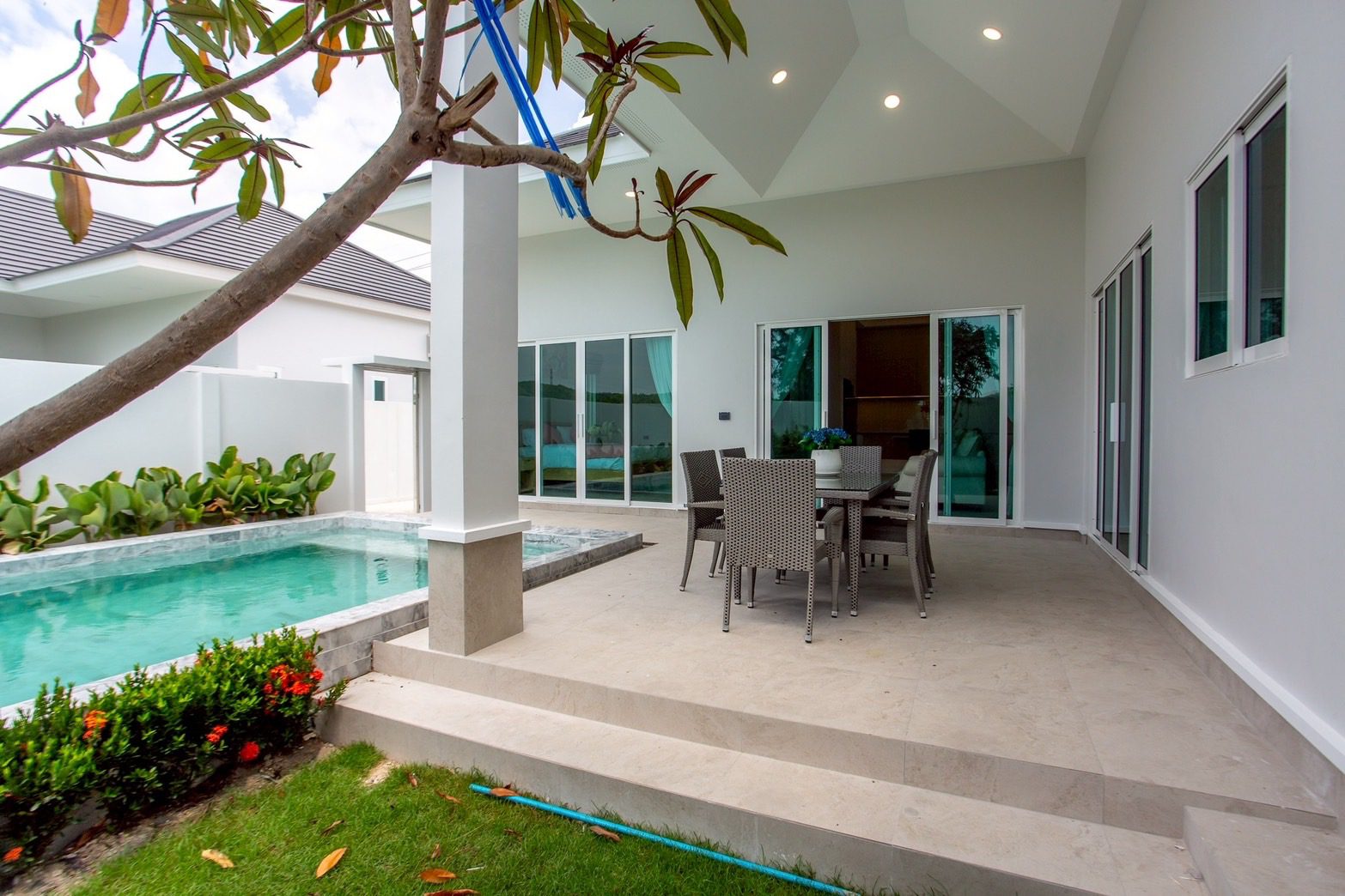 IMG_1688 3 Bedroom 3 Bathroom Pool Villa in Hua Hin HH-112