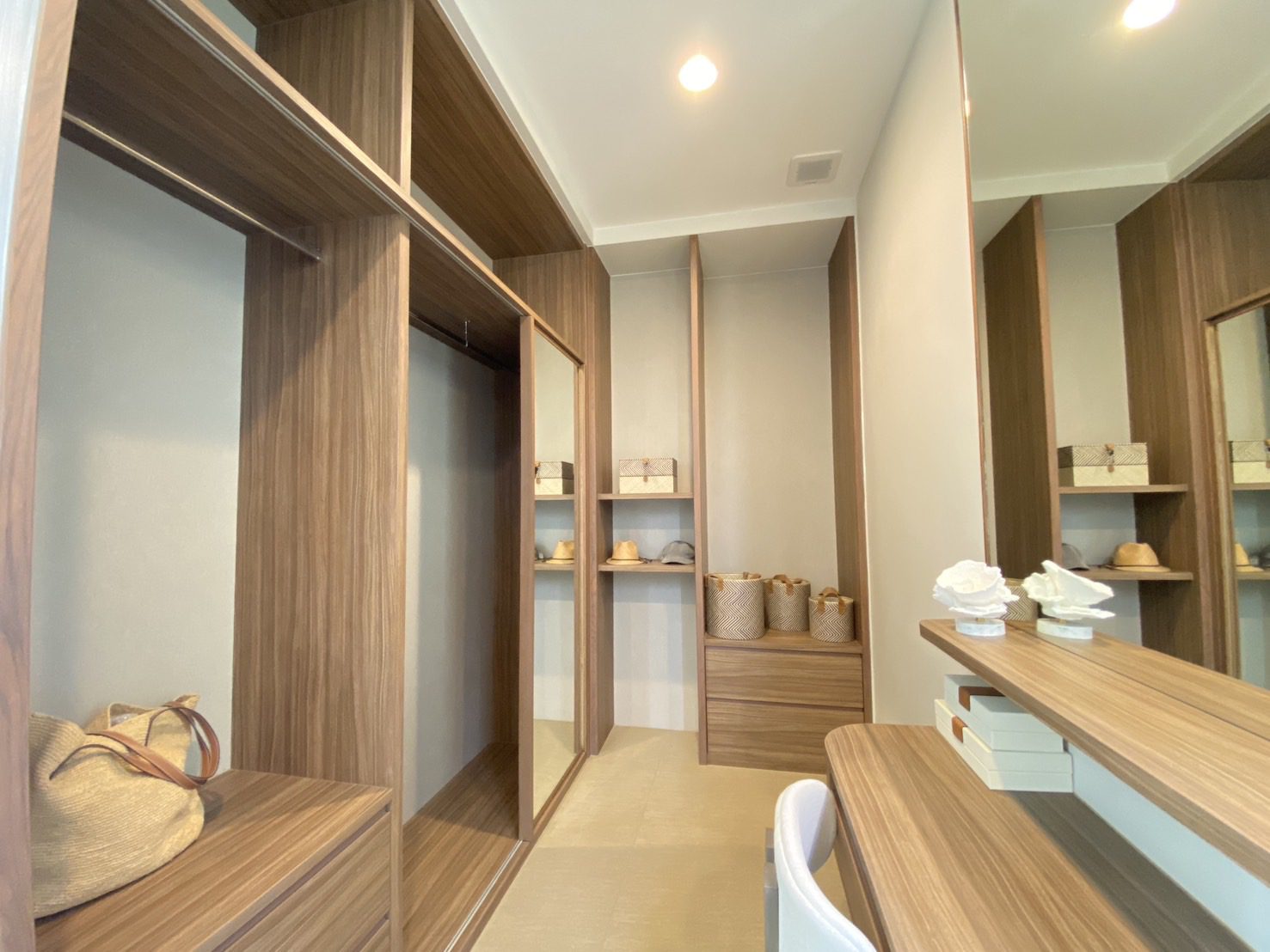 IMG_1700 3 Bedroom 4 Bathroom Villa In Hua Hin HH-104