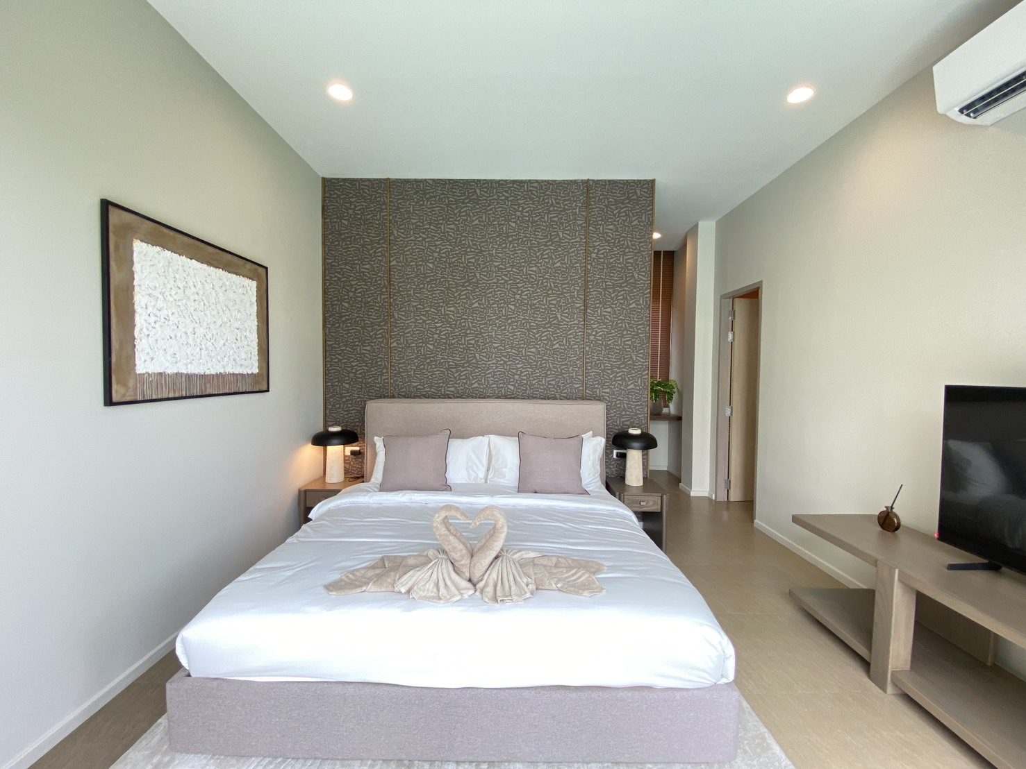 IMG_1704 3 Bedroom 4 Bathroom Villa In Hua Hin HH-104