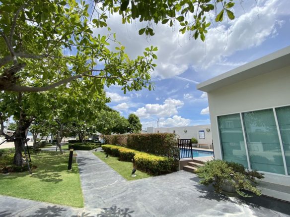 4 Bedroom 3 Bathroom Pool Villa in Hua Hin HH-118