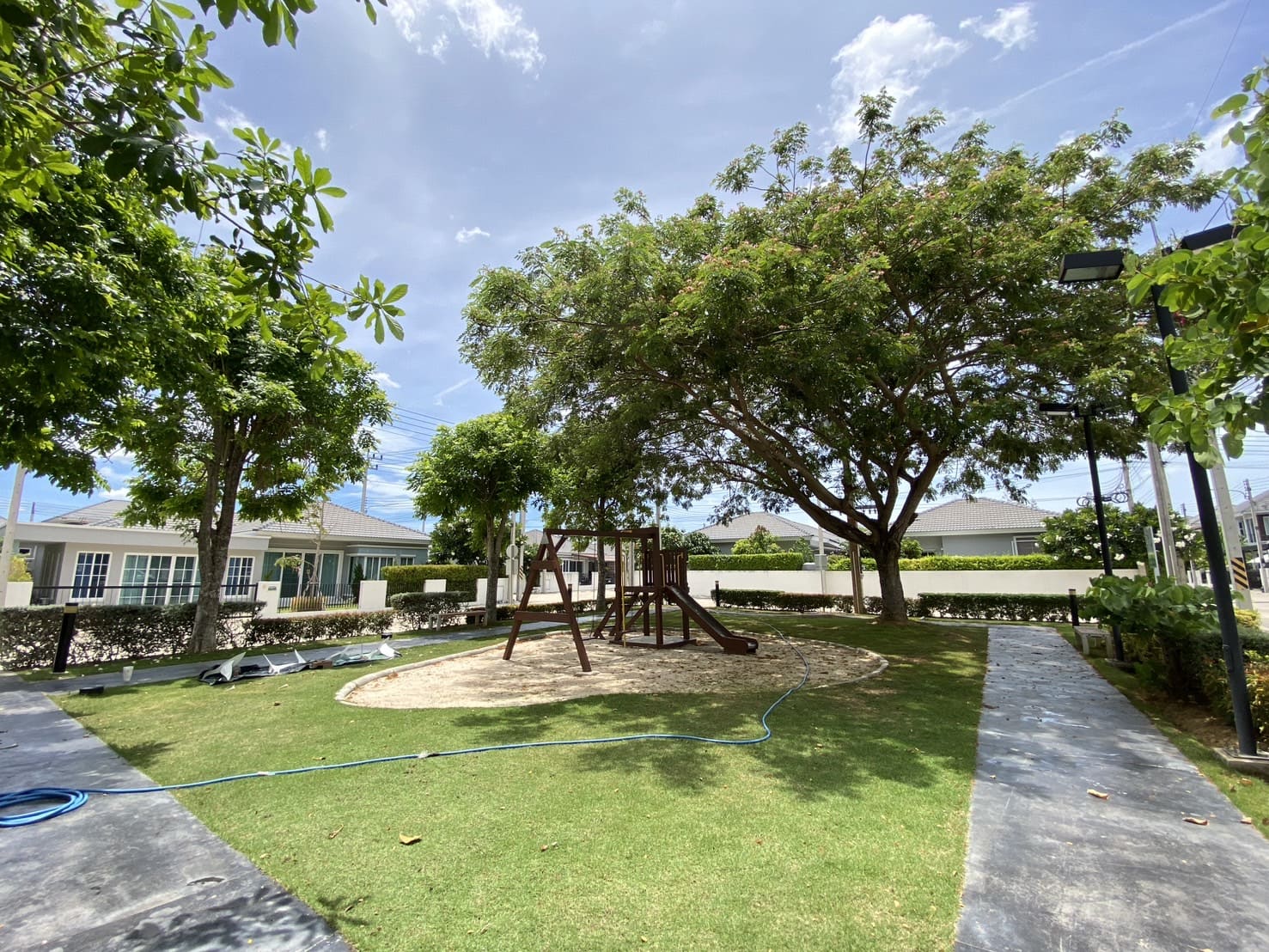 4 Bedroom 3 Bathroom Pool Villa in Hua Hin HH-118