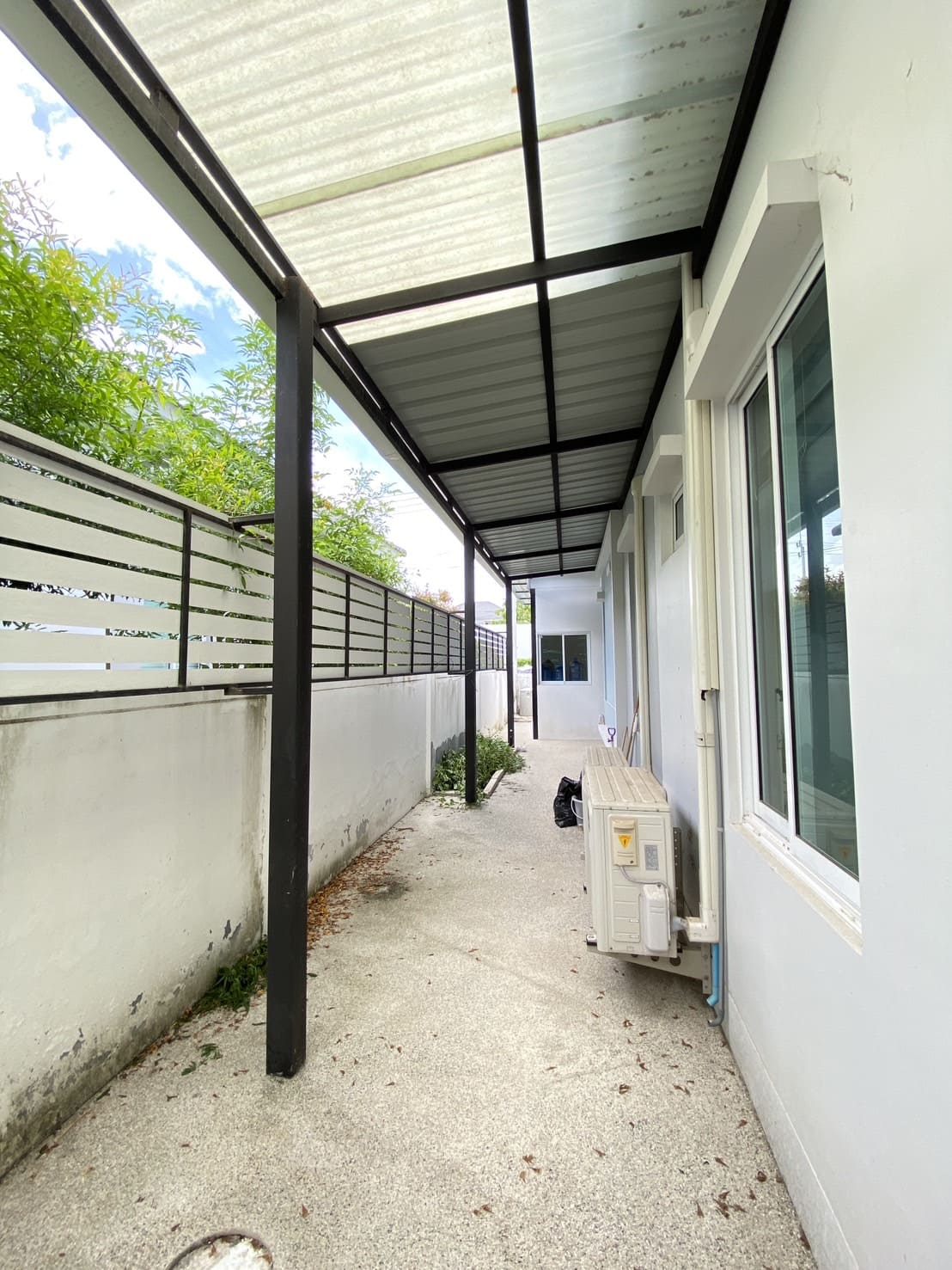 4 Bedroom 3 Bathroom Pool Villa in Hua Hin HH-118