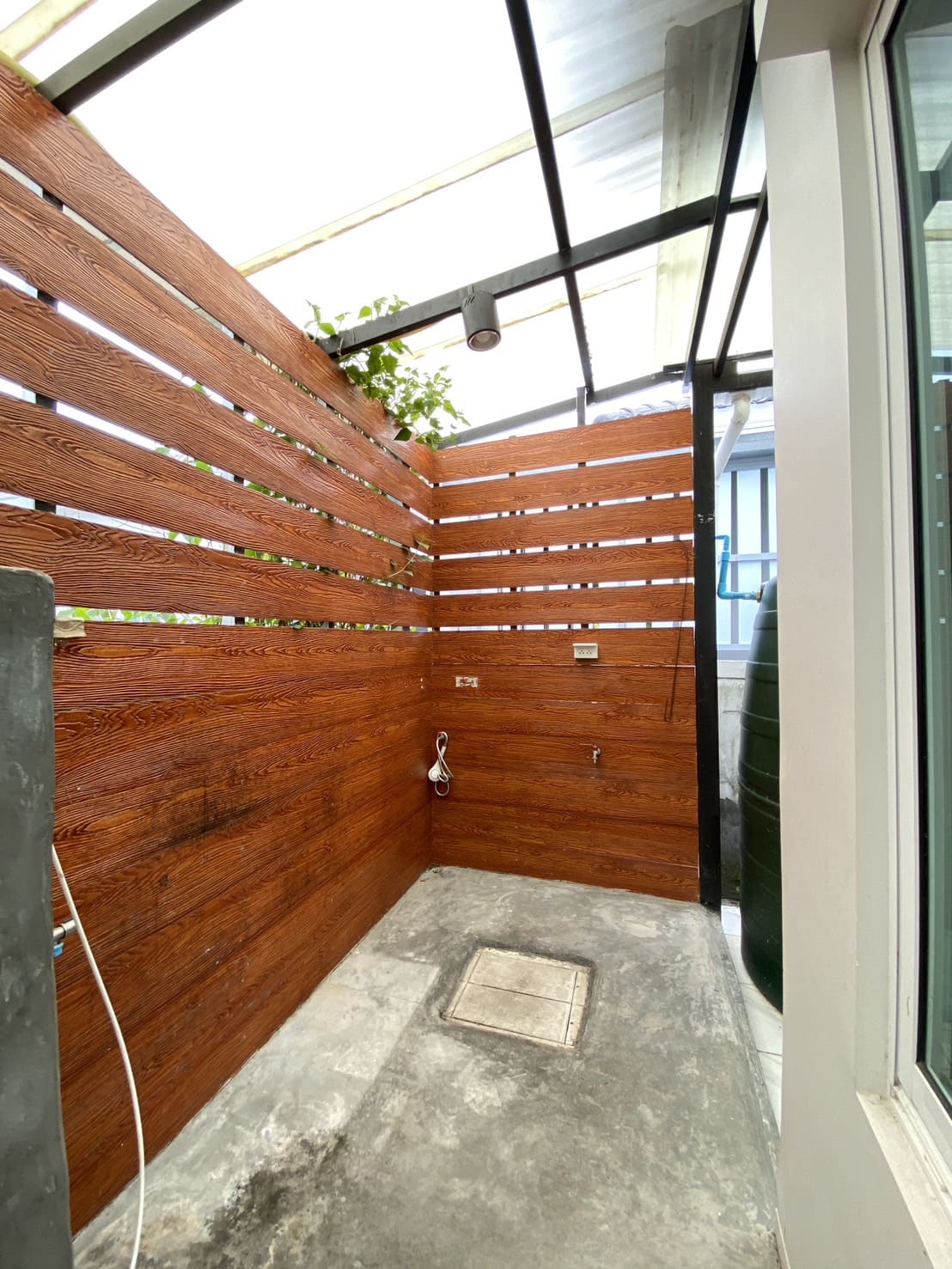 4 Bedroom 3 Bathroom Pool Villa in Hua Hin HH-118