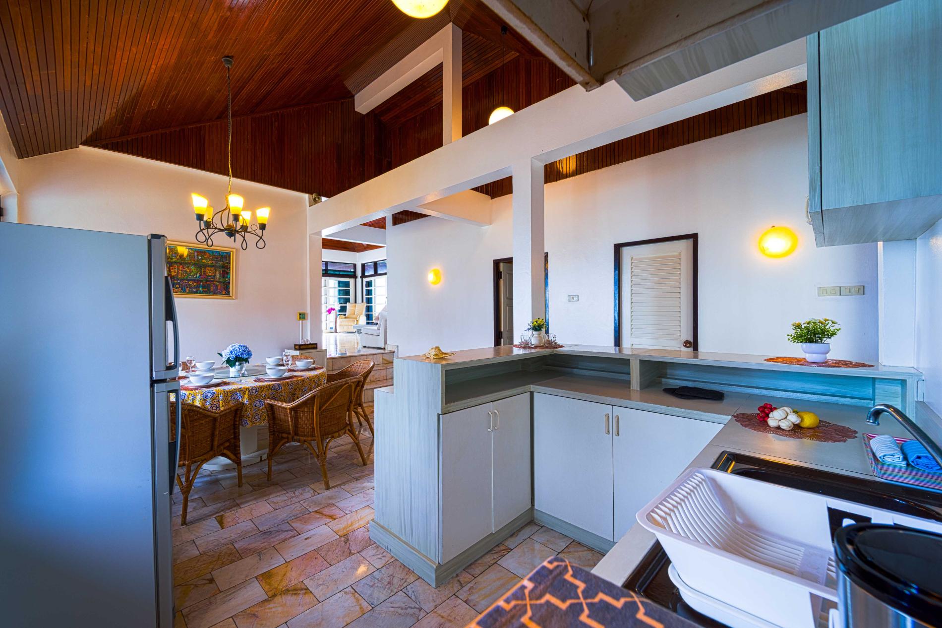 20250917_185412_6080jpg 6 Bedroom 5 Bathroom Villa in Hua Hin HH-129