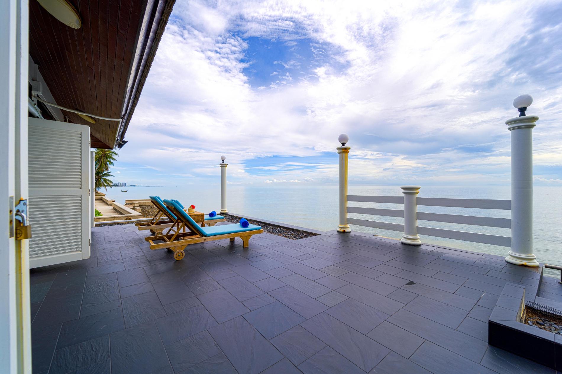 20250917_185423_5475jpg 6 Bedroom 5 Bathroom Villa in Hua Hin HH-129
