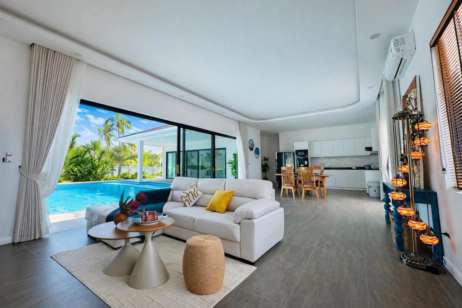 75B462B9509D86D3D57AD3E1957C6B2D6D09029D 3 Bedroom 3 Bathroom Villa in Hua Hin HH-130
