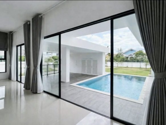 3 Bedroom 2 Bathroom Pool Villa in Hua Hin HH-122
