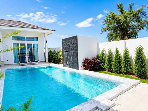 3 Bedroom 3 Bathroom Pool Villa in Hua Hin HH-131