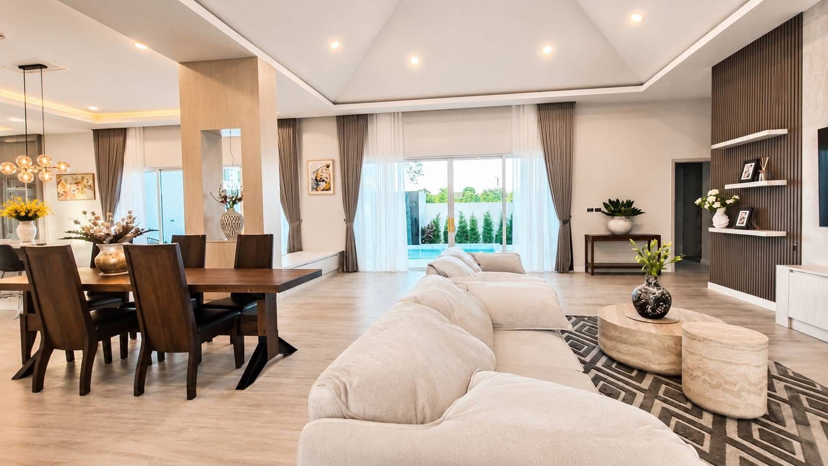 3 Bedroom 3 Bathroom Pool Villa in Hua Hin HH-131