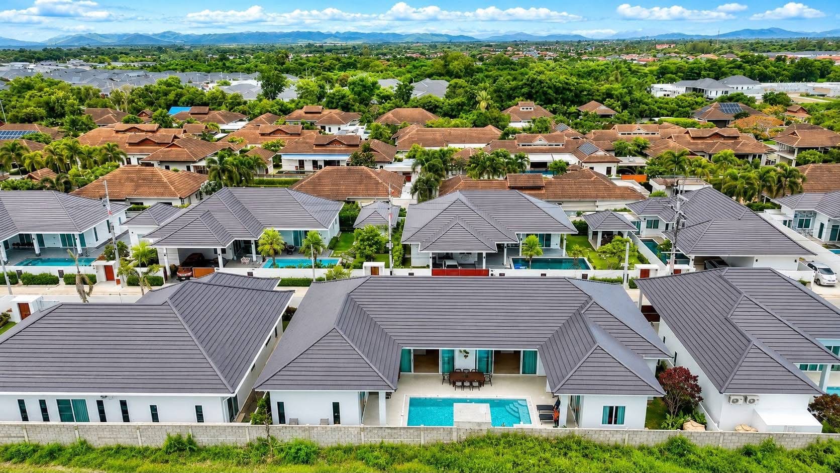 3 Bedroom 3 Bathroom Pool Villa in Hua Hin HH-131