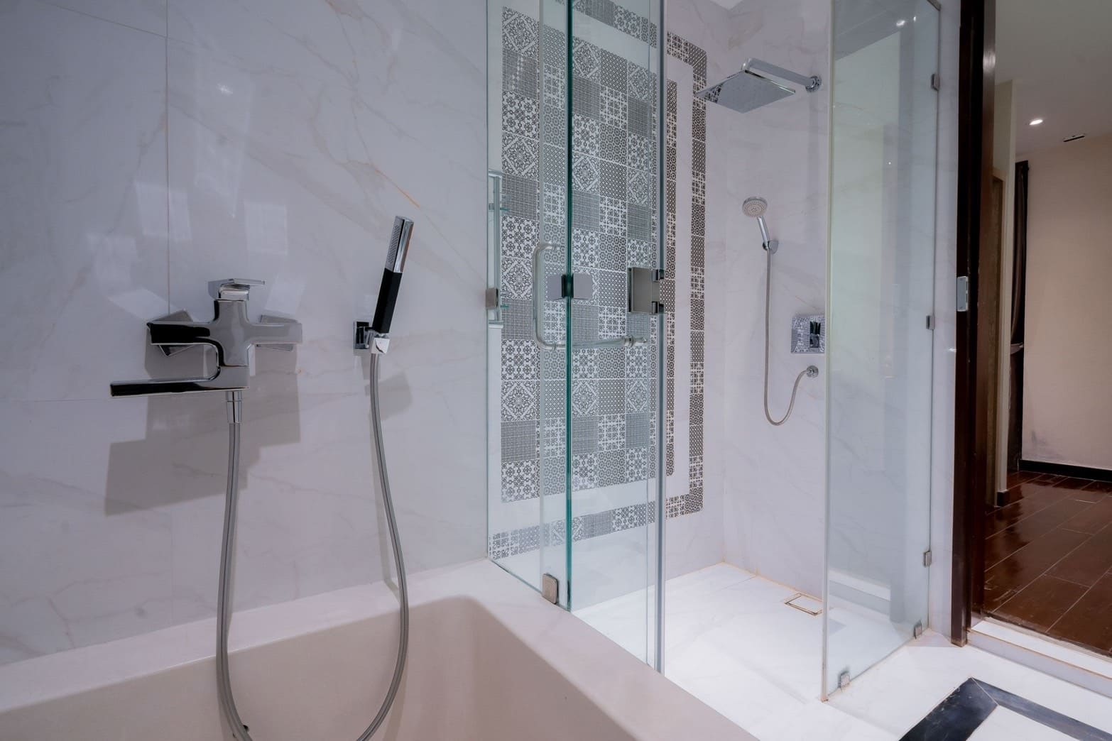 S__56492055_0 3 Bedroom 4 Bathroom Pool Villa in Hua Hin HH-123