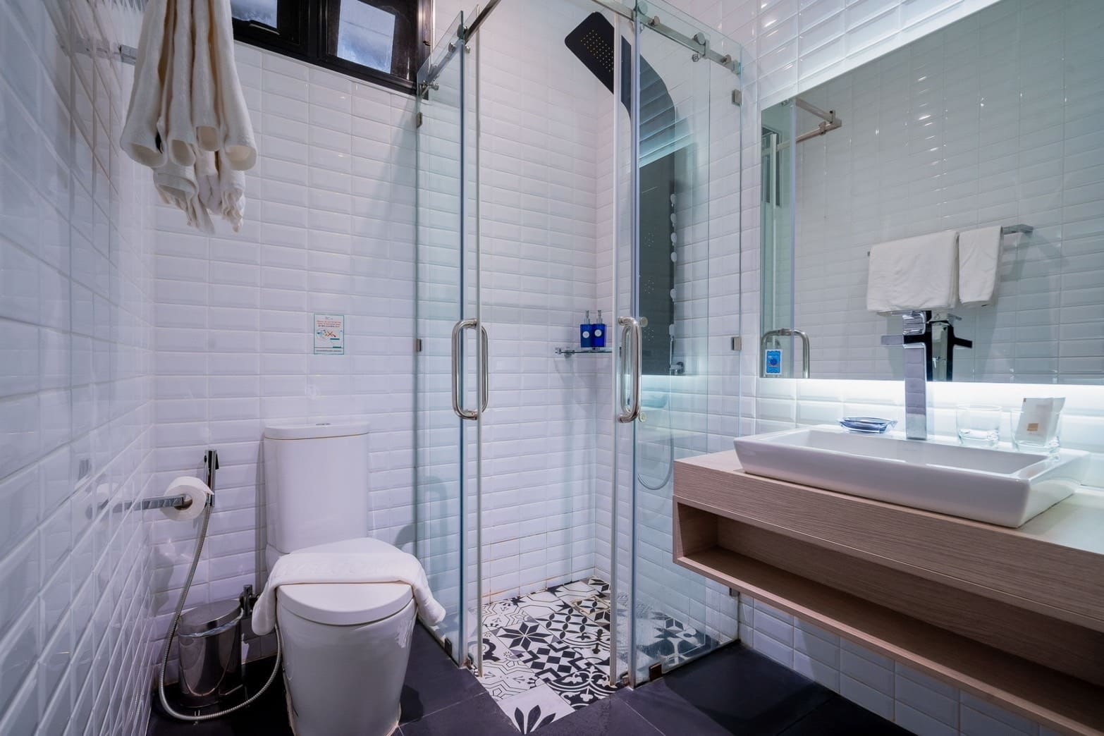 S__56492062_0 3 Bedroom 4 Bathroom Pool Villa in Hua Hin HH-123
