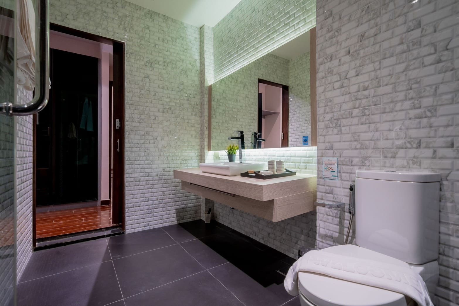 S__56492066_0 3 Bedroom 4 Bathroom Pool Villa in Hua Hin HH-123