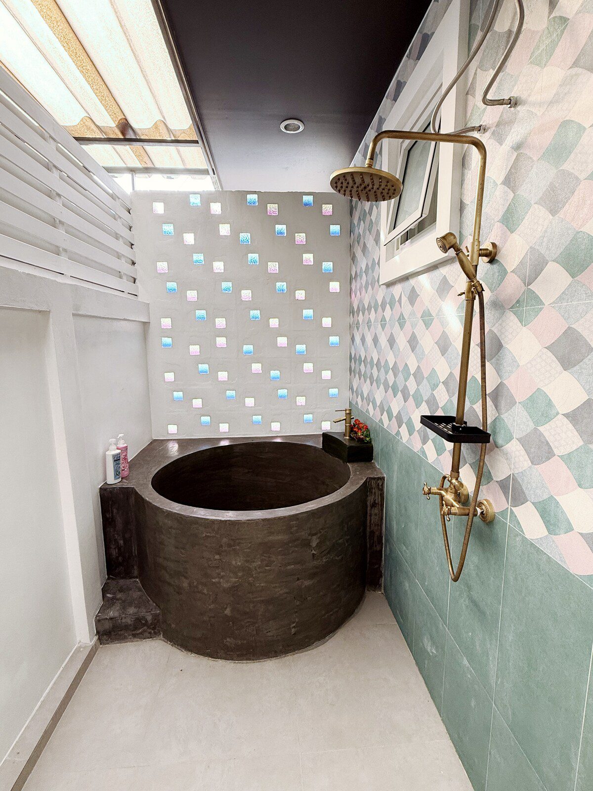 5 Bedroom 5 Bathroom Pool Villa in Hua Hin HH-128