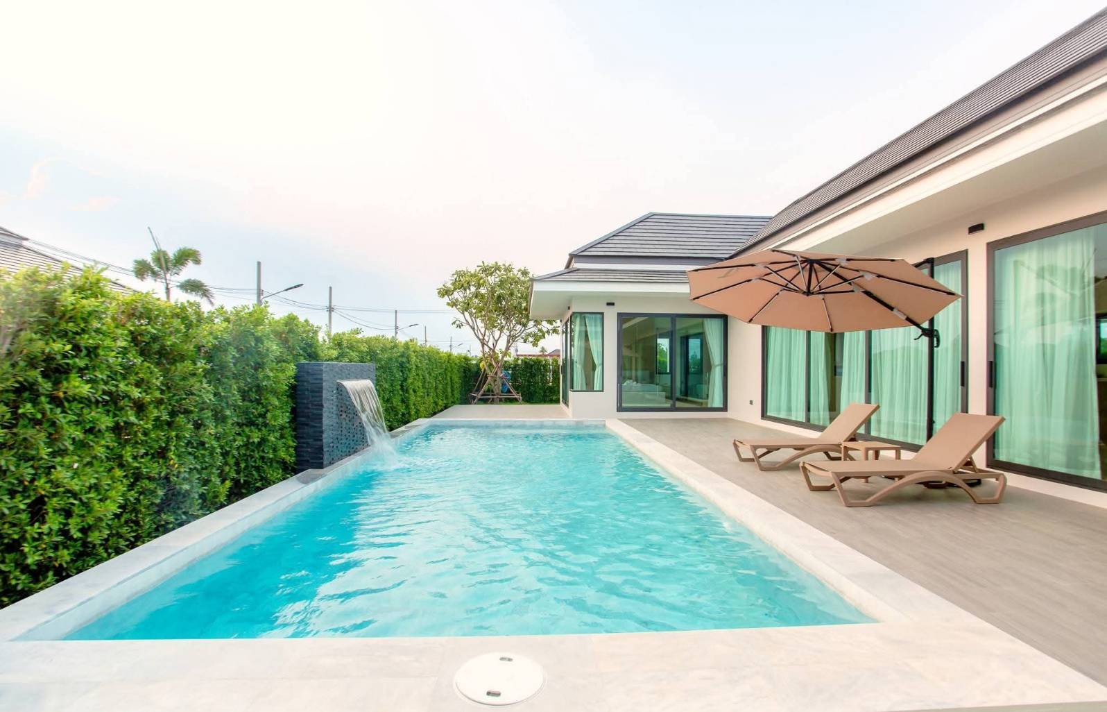 3 Bedroom 3 Bathroom Pool Villa in Hua Hin HH-125