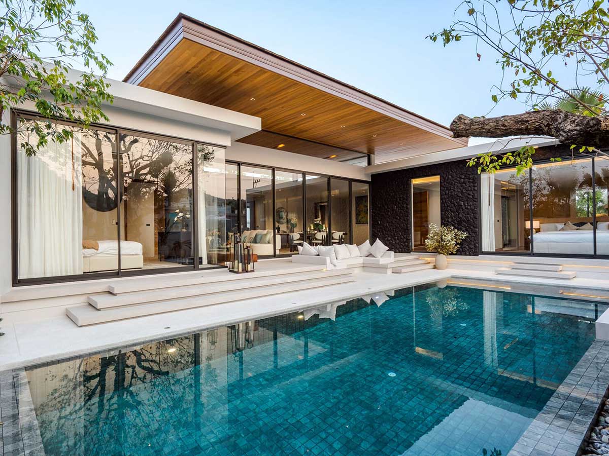 4 Bedroom 4 Bathroom Pool Villa in Hua Hin HH-137