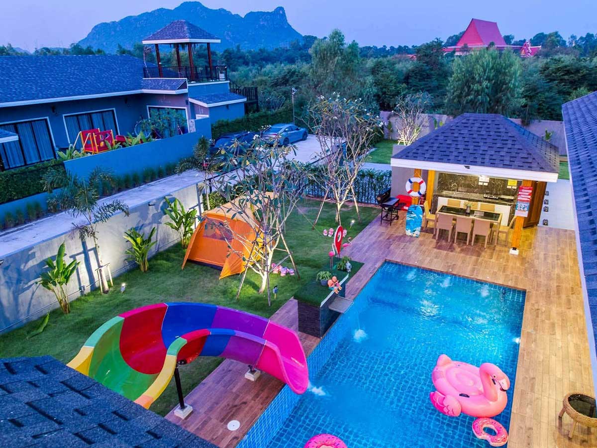 4 Bedroom 4 Bathroom Pool Villa in Hua Hin HH-144